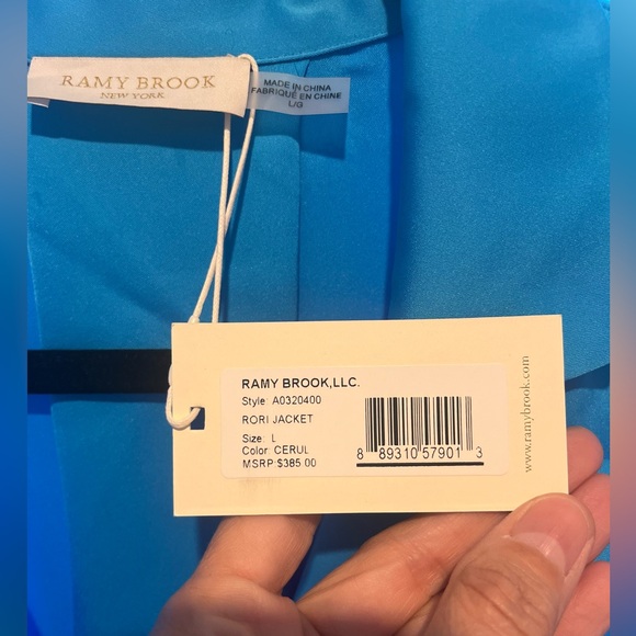 NWT Ramy Brook Rori Jacket satiny jacket kimono wrap cerulean blue, size L - Picture 10 of 14